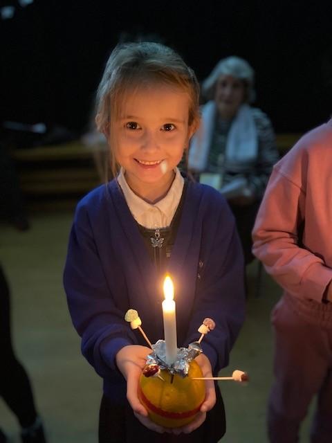 RE Christingle