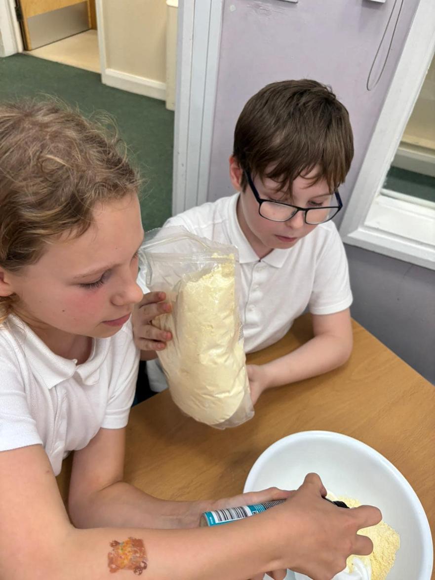 Science club slime 5